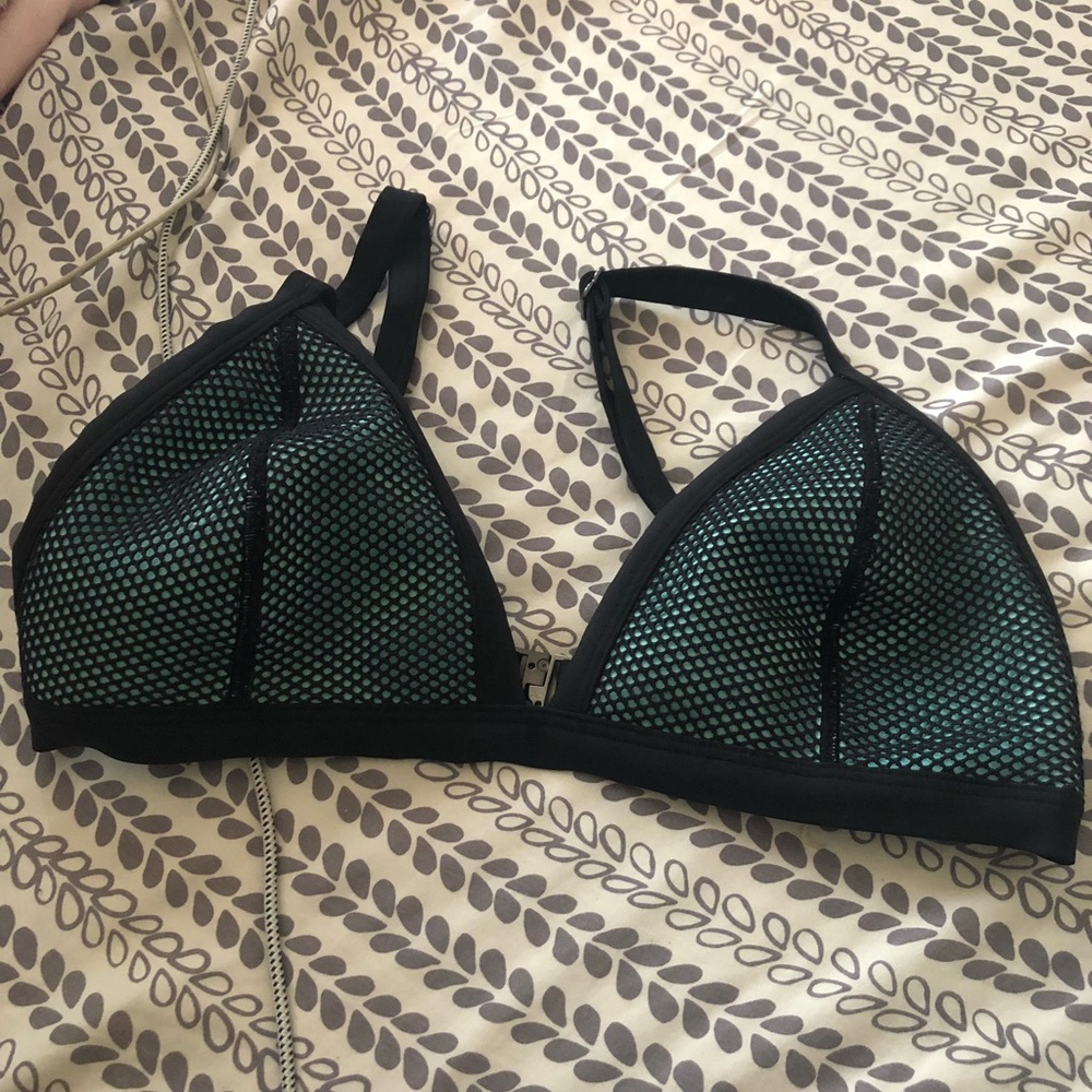 Mesh bikini top